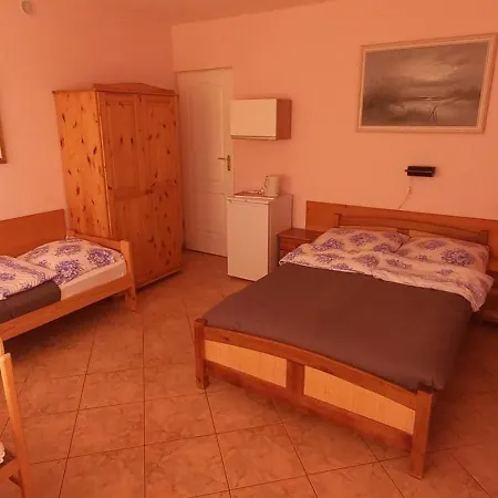Homestay Pokoje Goscinne - 2 Minuty Do Plazy