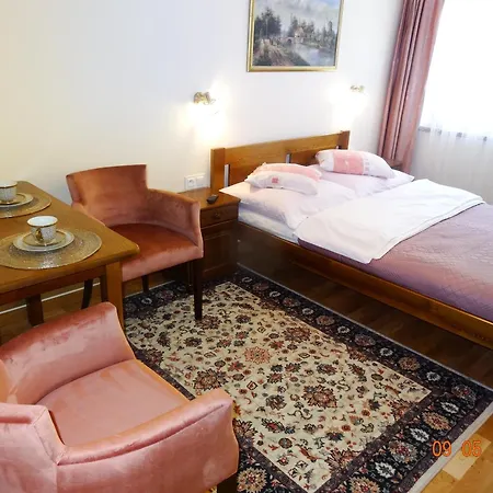 Pasja- 150 M Do Plazy Privatunterkunft